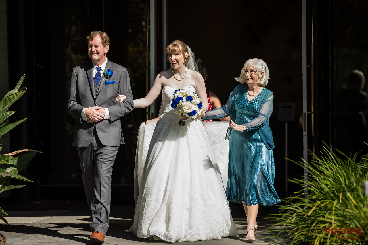 bride - parents - holly